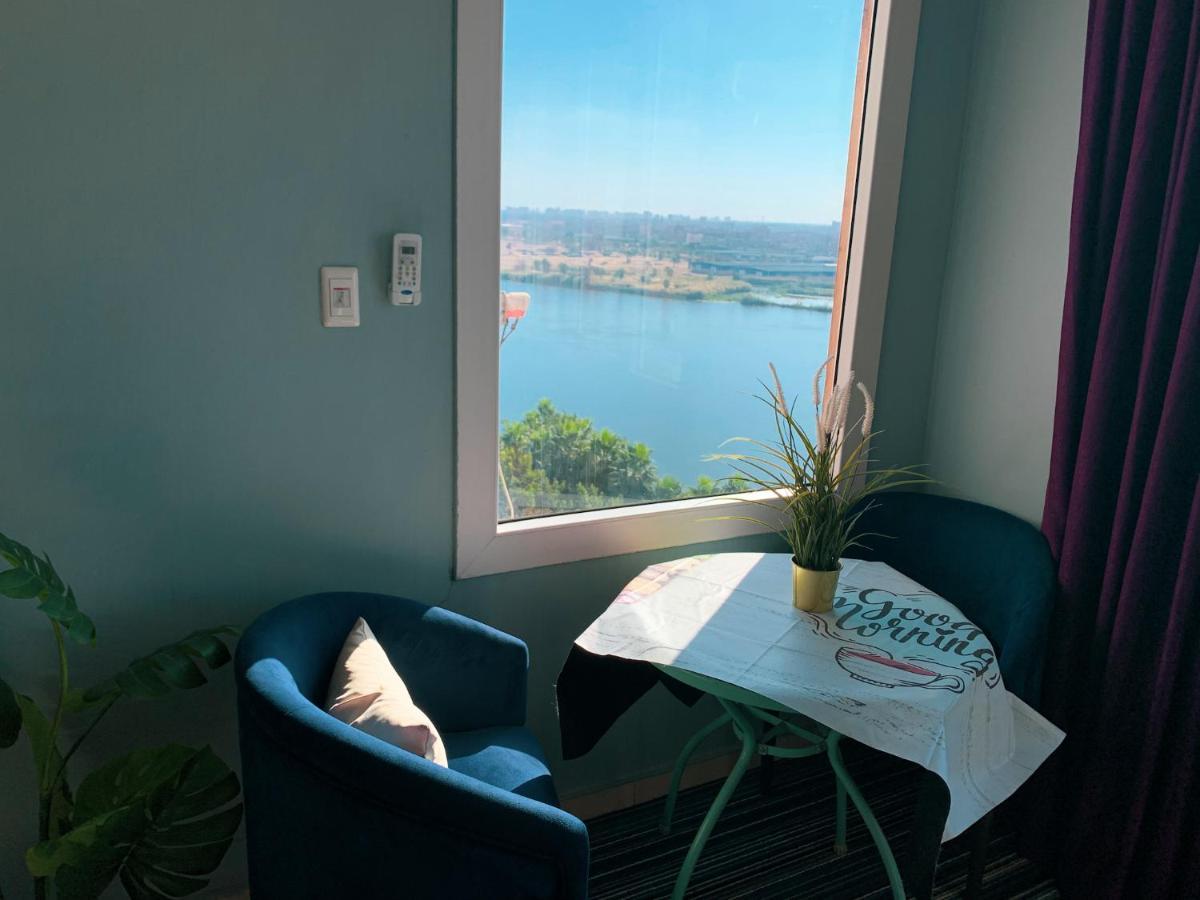 Nile Pyramidal View Apartment Kairo Exterior foto